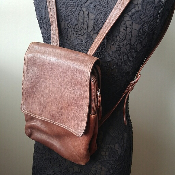 Tignanello Handbags - 🌺Tignanello🌺